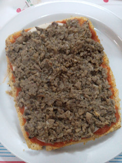 Una foto de Torta de champiñones con merluza