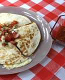 Quesadilla de jamón y queso