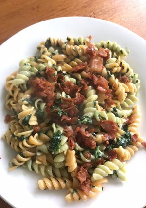 Una foto de Pasta a la carbonara