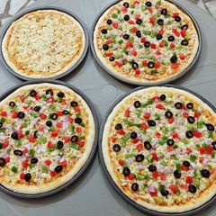 A picture of Different & Awesome Flavor Pizzas 😍😍.