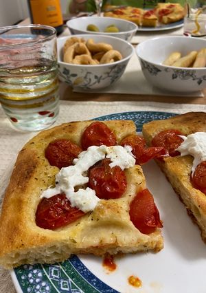 Foto di Focaccia pugliese tradizionale