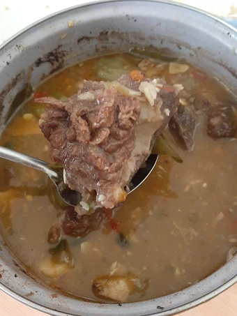 Cara Mudah Membuat Resep Asem Asem Buntut Sapi yang Bisa Manjain Lidah