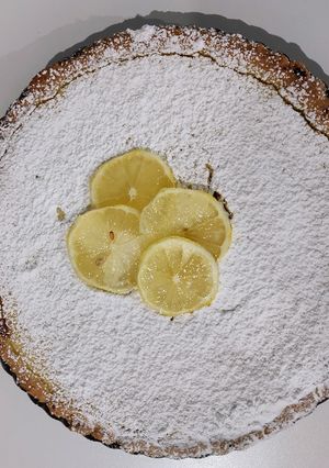 Una foto de Torta de Ricota y Dulce de leche 😋👩🏼🍳