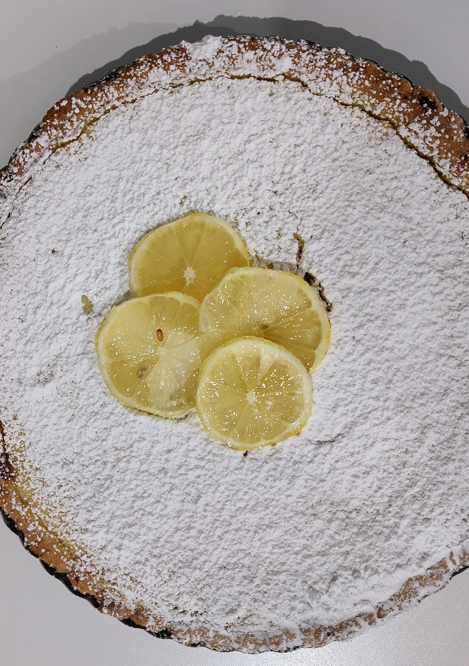 Una foto de Torta de Ricota y Dulce de leche 😋👩🏼‍🍳