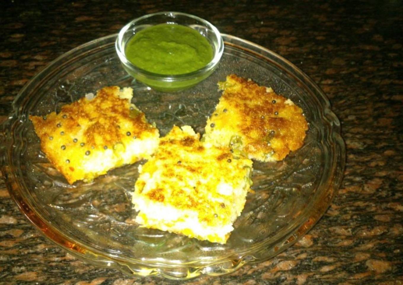 Rava dhokla