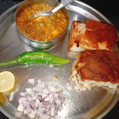 A picture of Pav Bhaji.