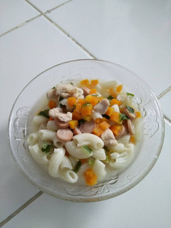 Foto resep Sup makaroni sosis ayam