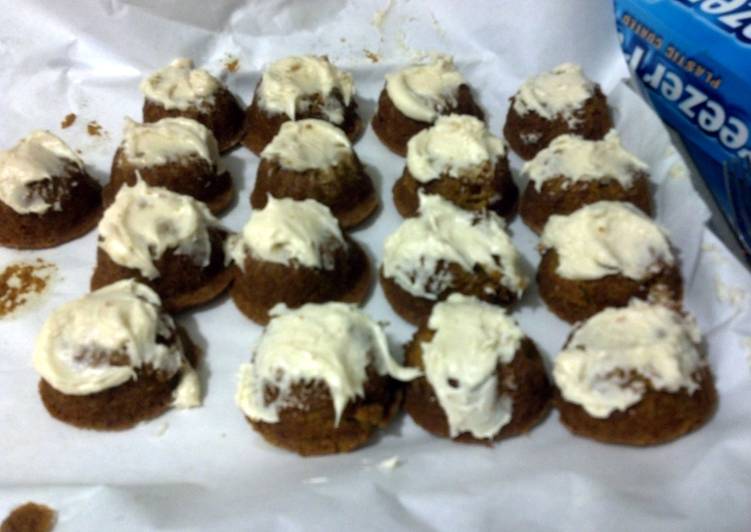 Simple Way to Prepare Speedy Carrot Cake Muffins