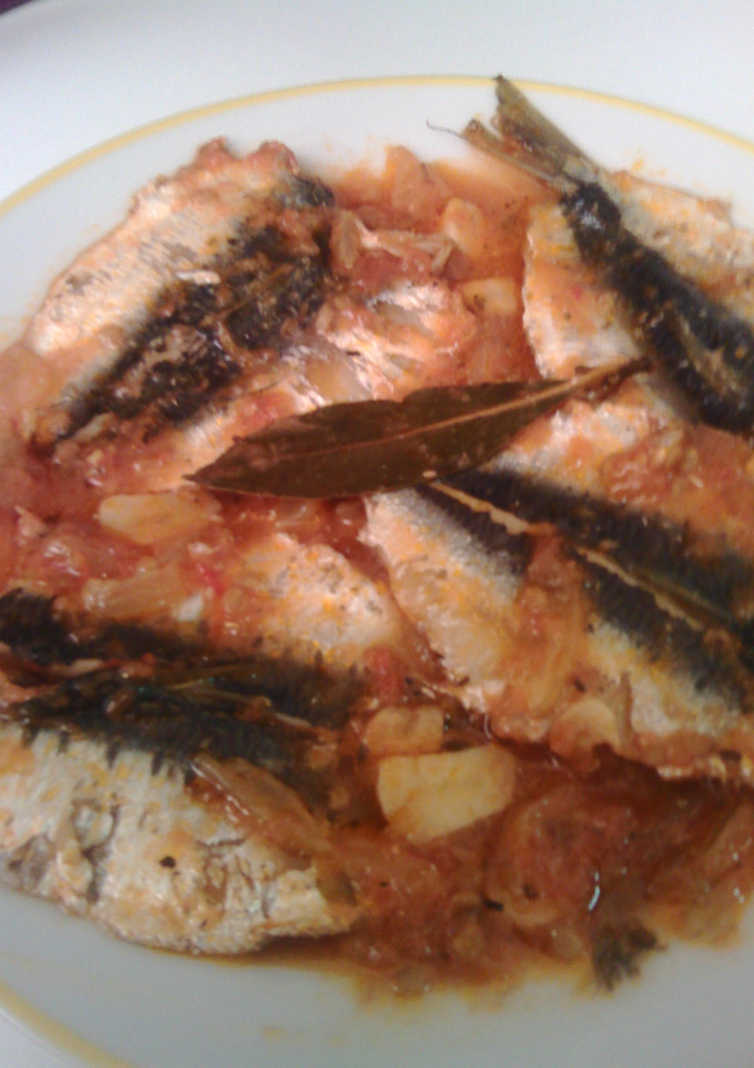 Una foto de Sardinas a la cazuela