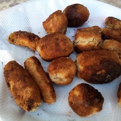 A picture of Potato minced beef cutlets# local food contest Nairobi east.