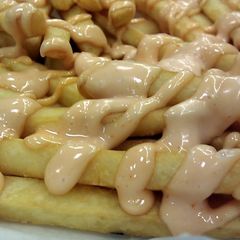 A picture of Mayo Ketchup (Pink Sauce or Mary Rose Sauce).
