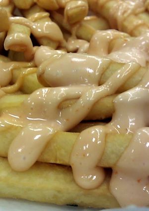 A picture of Mayo Ketchup (Pink Sauce or Mary Rose Sauce).
