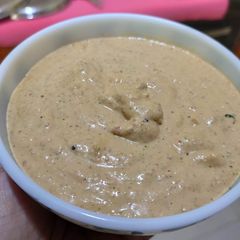 A picture of Peanut Coriander Chutney.