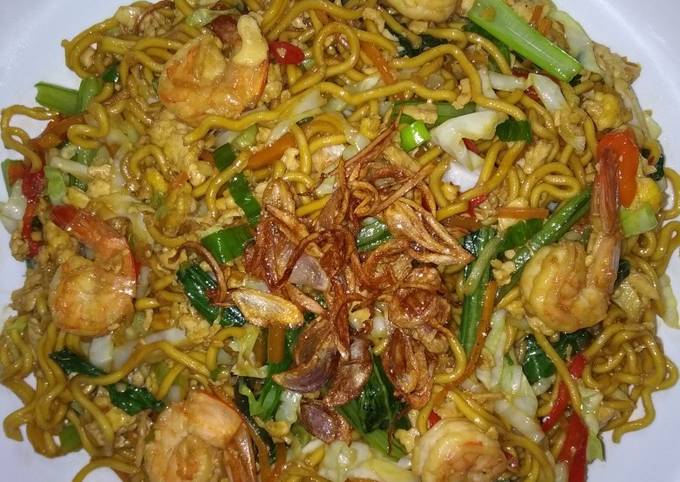 Resep Mie telur udang enak dan simple oleh Putri_Kitchen - Cookpad