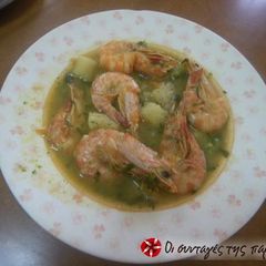 A picture of Shrimp soup.