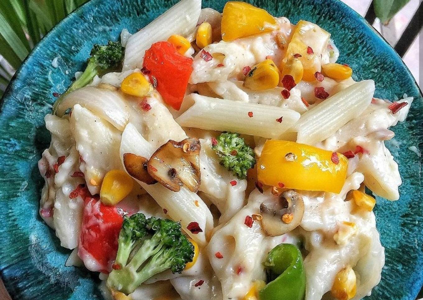 Homemade white sauce pasta recipe IN 5 EASY STEPS