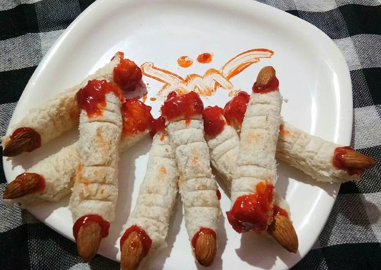 Witches Finger's😈😈😈😈