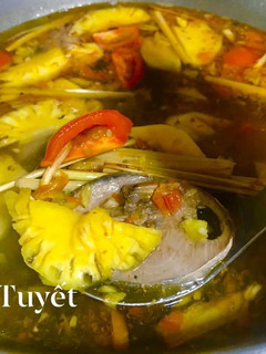 A picture of Tuna Noodle Soup.