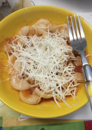 A picture of Macaroni Pasta in Red Sauce.