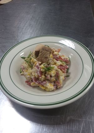 Hình của món Salad cá ngừ ❤️ trẻ con người lớn đều thích mà vô cùng đơn giản nha 😘.