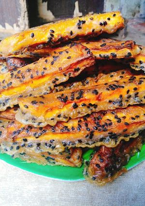 Hình của món Khoai lang tẩm vừng chiên giòn.