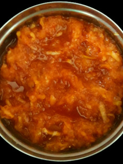 કાચી કેરી ડુંગળી નું કચુંબર (Raw Mango Onion Kachumber Recipe In Gujarati) રેસીપી મુખ્ય ફોટો