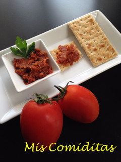 Una foto de Paté de tomates secos
