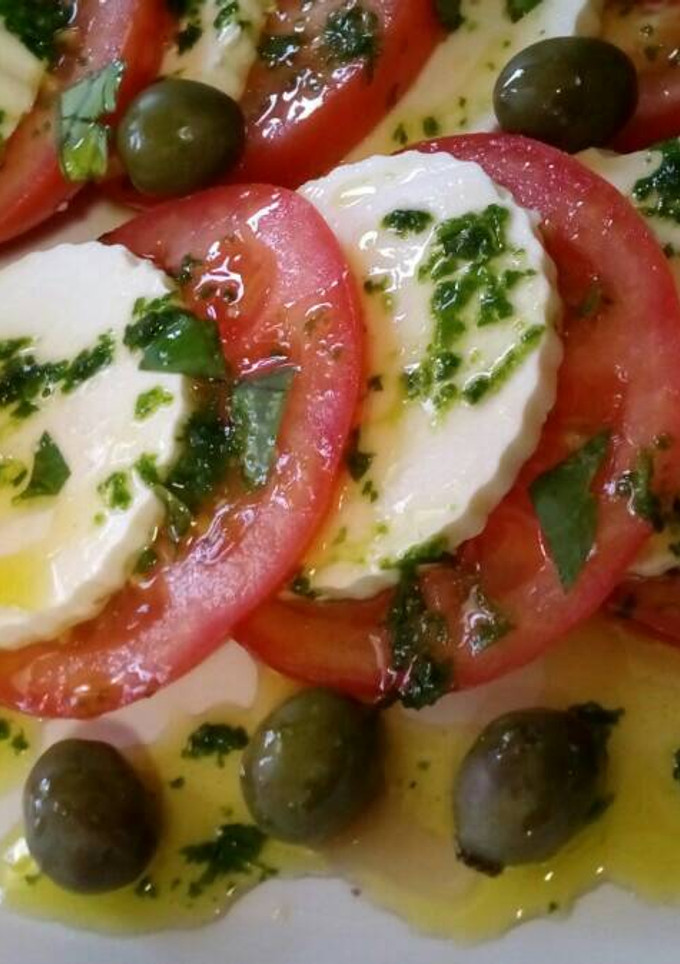 Una foto de Ensalada caprese