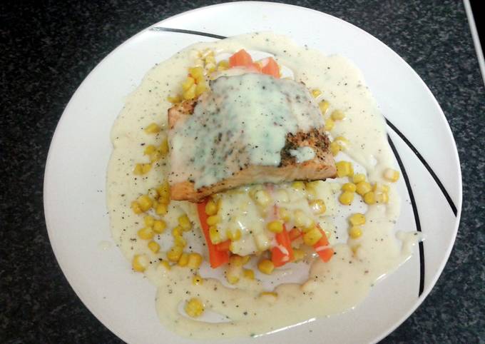 salmon fillet in herb butter with creamy mash & vegetables (serves 2)