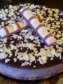 Una foto de Tarta Mousse de Kinder Bueno