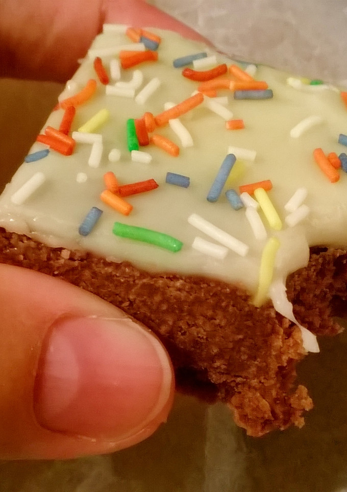 Una foto de Barritas de leche condensada y chocolate "para tupper"