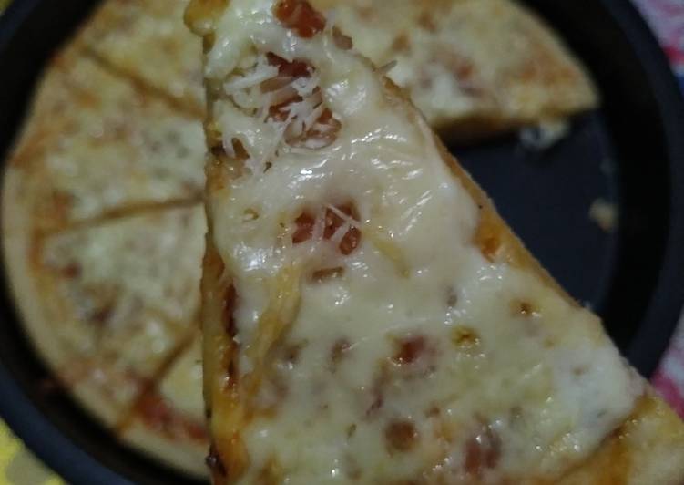 Pizza mozza homemade simple