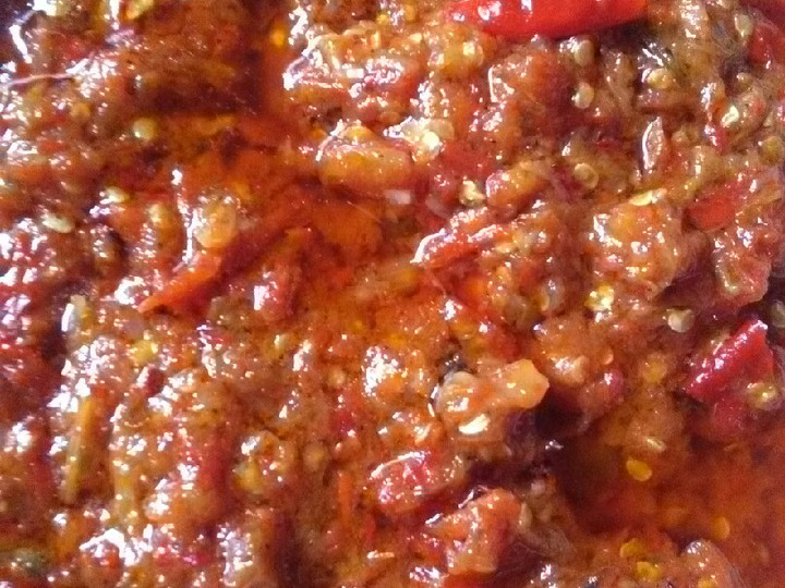 Yuk intip, Resep praktis bikin Sambal terasi ala ayam penyet/ayam geprek  nagih banget