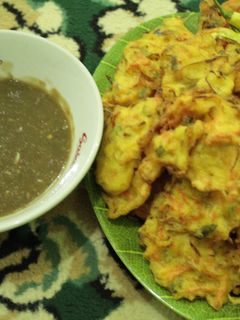 Foto resep Bakwan Sayuran Sambal Petis