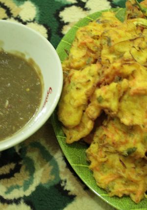 Foto resep Bakwan Sayuran Sambal Petis