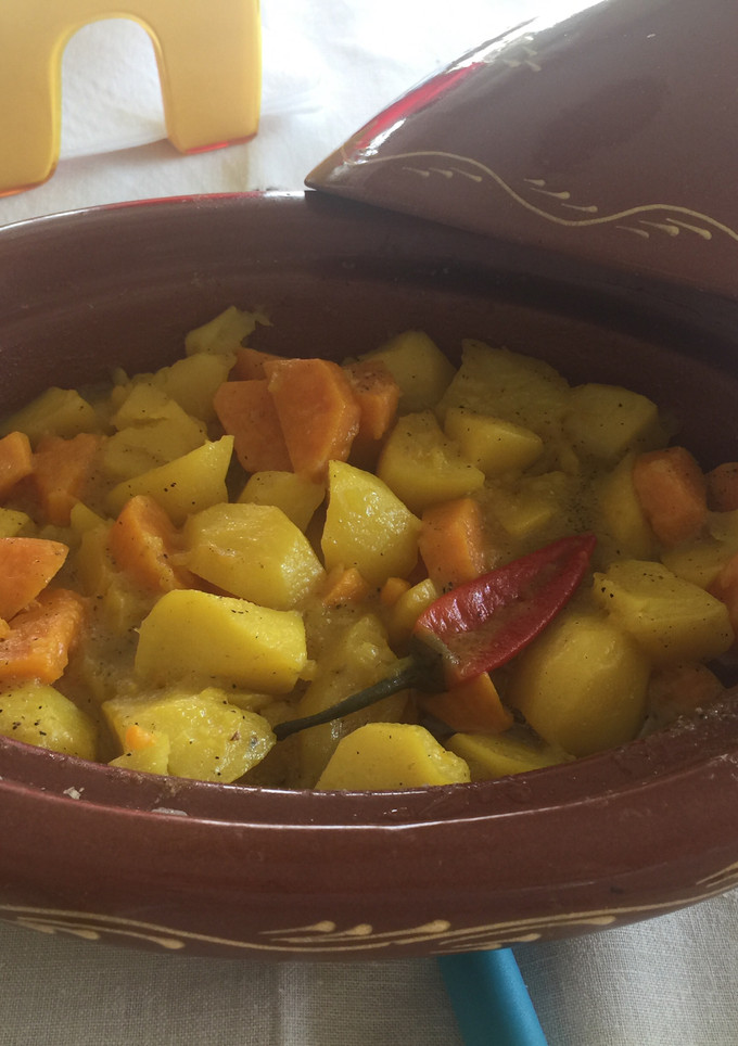 Una foto de Tagine de patata y boniato 