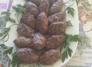 Una foto de Albóndigas alargadas fritas