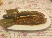 Una foto de lubina rellena