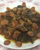 Carne con orejones caramelizados 