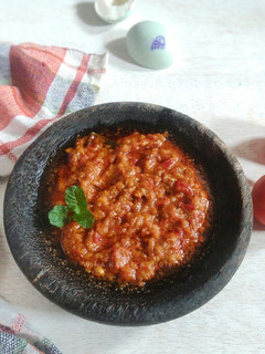Foto resep Sambal Telur Asin