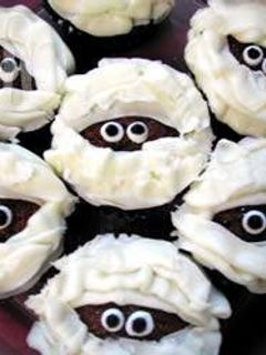 Una foto de Cupcakes de chocolate - Momias