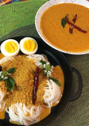 A picture of 🧑🏽‍🍳🧑🏼‍🍳Southern Thai Dishes•Thai Fish Curry • Nam Ya Ka-Ti •How to make Thai Curry Paste.