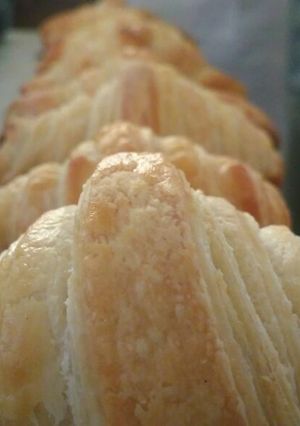 A picture of Croissant.