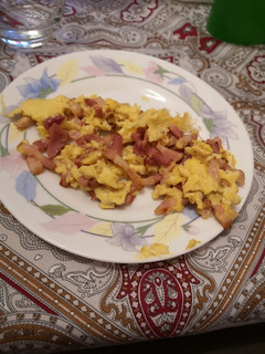 Una foto de Revuelto queso y bacon