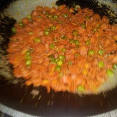 A picture of Carrot peas sabji.