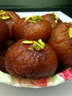 சாக்லேட் மக்கன் பேடா (Chocolate makkan beda recipe in tamil) செய்முறை முக்கிய புகைப்படம்