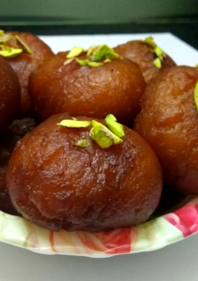 சாக்லேட் மக்கன் பேடா (Chocolate makkan beda recipe in tamil) செய்முறை முக்கிய புகைப்படம்
