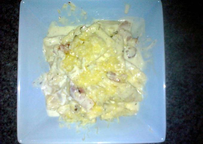 Recipe of Quick chicken-garlic raviolli carbonara