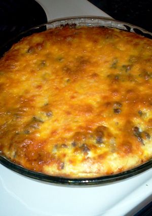 A picture of Impossible Cheeseburger Pie.