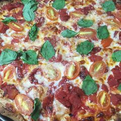 A picture of Deep Pan pizza.